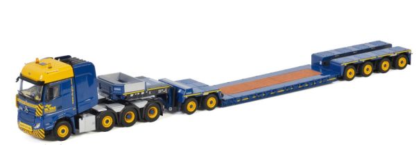 WSI01-3359 - MERCEDES Actros MP4 Big Space 8x4 with 2+4 axles KRAANVERHUUR DE GIER BV - 1