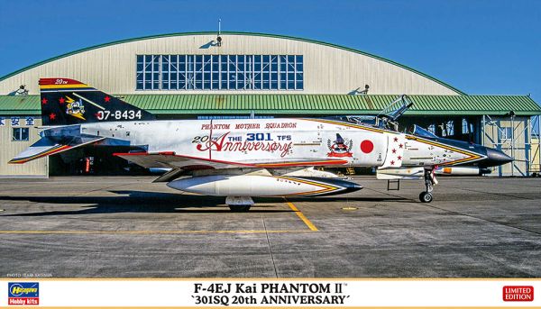 HAW02378 - F-4Ej Kai Phantom II 301sq 20th Anniversary Aircraft to assemble and paint - 1