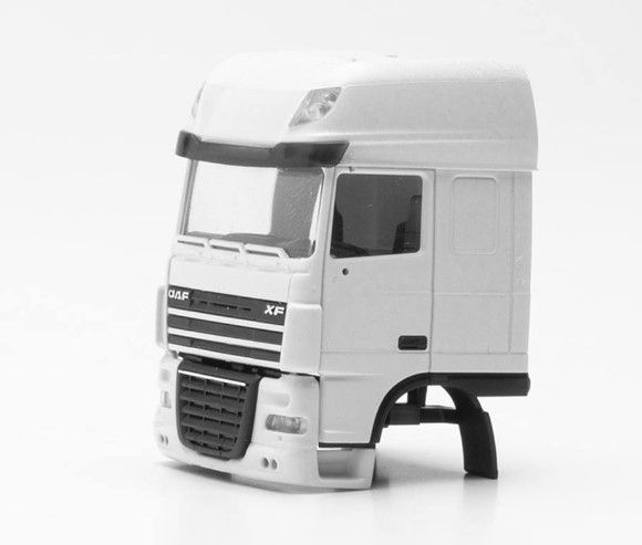 HER082679 - DAF XF105 SSC without smoke deflectors 2 pieces - 1