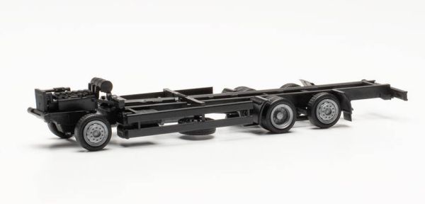 HER085595 - MAN truck chassis volume 7.82 meters 2 pieces - 1