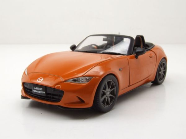 WBXWB124178 - 2019 MAZDA MX5 roadster Orange metallic - 1