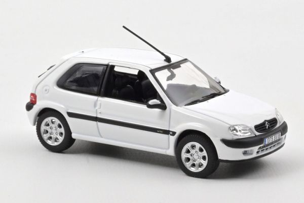 NOREV155159 - CITROËN Saxo VTS 2000 White - 1