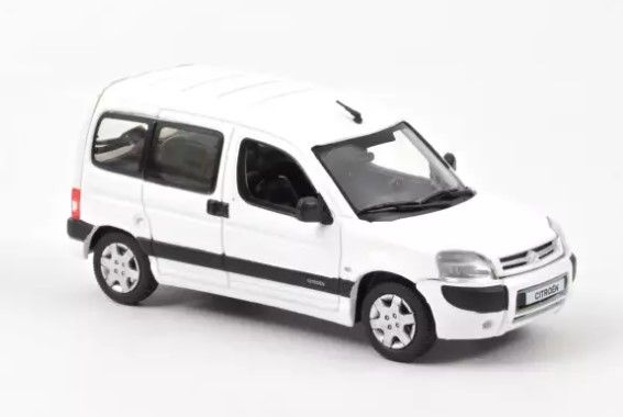 NOREV155723 - CITROEN Berlingo von 2004 weiß - 1