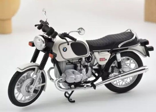 NOREV182036 - BMW R90/6 1974 White - 1