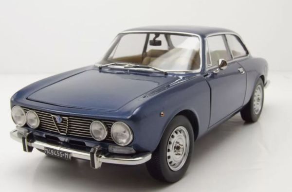 NOREV187915 - ALFA ROMEO 2000 GTV 1973 Metallic Blue - 1