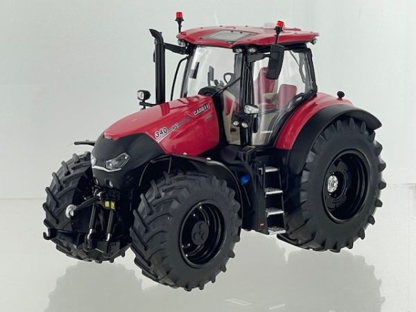 MAR2407 - CASE IH Optum 340 CVX Drive with black wheels - Limited Edition of 250 pcs. - 1