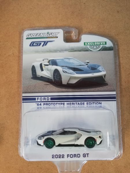 GREEN30344VERT - FORD GT 2022 Prototype Heritage Edition green wheels sold under blister pack - 1