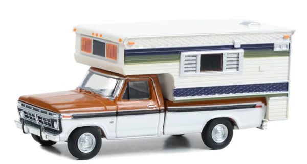 GREEN30406 - 1976 FORD F-250 Camper Special in blister pack - 1