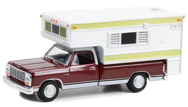 GREEN30409 - DODGE Ram D-250 royal Pick-up red 1981 with large camper under blister pack - 1