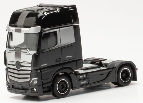 HER315852-002 - MERCEDES-BENZ Actros 18 4x2 edition 3 Black - 1