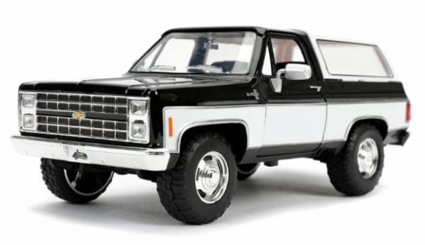 JAD31592 - 1980 CHEVROLET K5 Blazer Black and White - 1