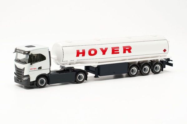 HER315982 - IVECO S-Way ND 4x2 with 3-axle tanker HOYER - 1