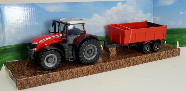 BUR31662 - MASSEY FERGUSON 8740S with dump trailer - 1