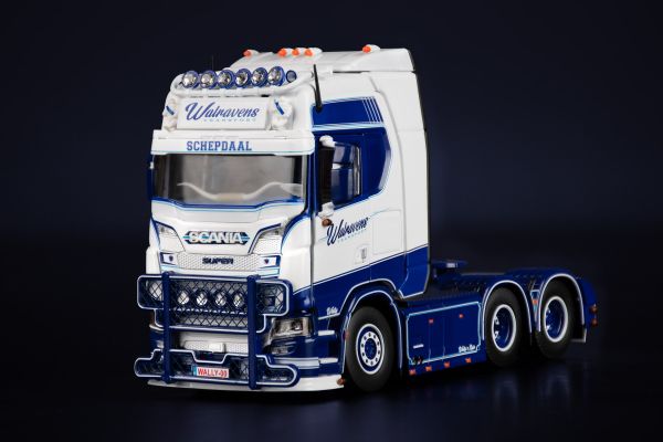 IMC32-0187 - SCANIA S series High roof 6x4 WALRAVENS - 1