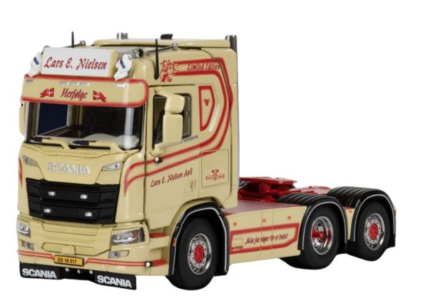 IMC32-0221 - SCANIA R Middle Roof 6x2 LARS E NIELSEN - 1