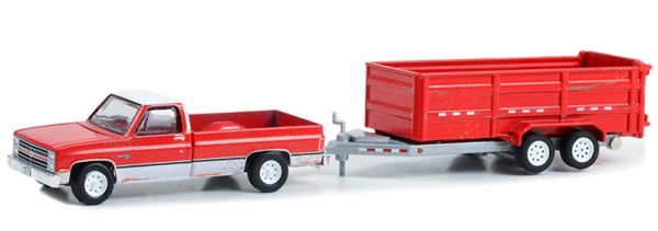 GREEN32280-C - CHEVROLET Scottsdale K20 1983 red with tipper body from the HITCH & TOW series, blister-packed - 1