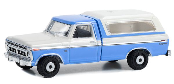 GREEN35260-B - 1975 FORD F-100 Ranger XLT camper in blister pack from the BLUE COLLAR series - 1