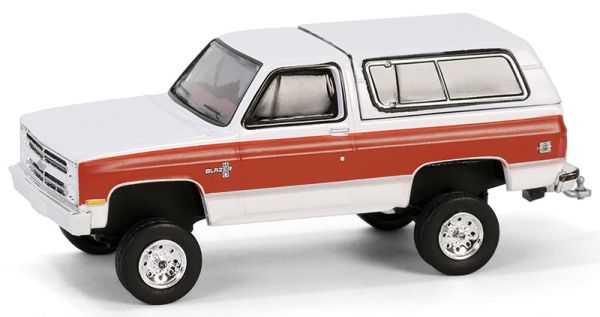 GREEN35290-E - 1984 CHEVROLET K5 Blazer silverado white and red from the ALL-TERRAIN series in blister pack - 1