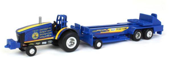 ERT37947-1 - FFA version 1 pulling tractor with trailer - 1