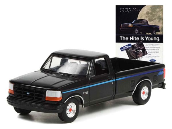 GREEN39100-F - FORD F-150 Nite edition 1992 black from the series VINTAGE AD CARS in blister pack - 1