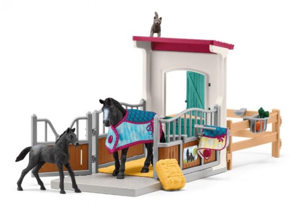 SHL42611 - Horse box with mare and foal - 1