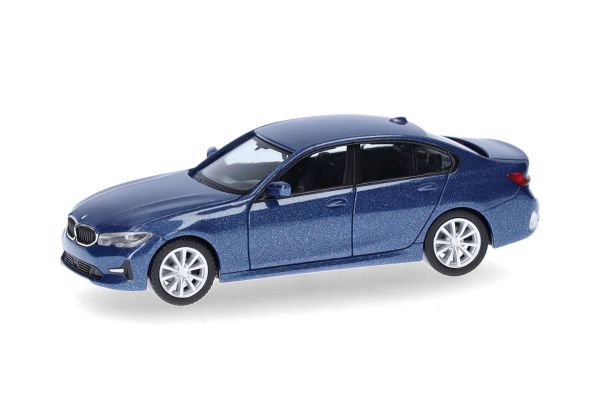 HER430791-004 - BMW 3 metallic blue limousine - 1