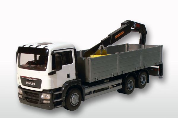 EMEK50592 - MAN TGS M 6x4 white straight truck with unloading crane - 1