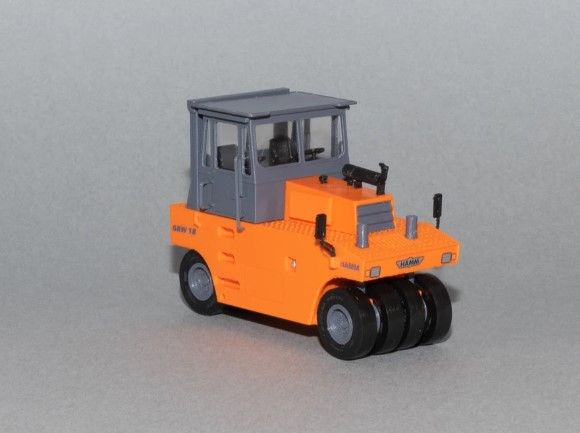 MSM5310/01 - HAMM GRW 18 tyred roller compactor - 1