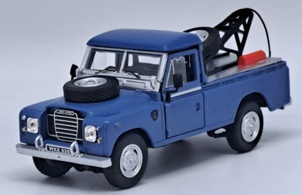 CAR54042 - LAND ROVER Series III blue tow truck - 1