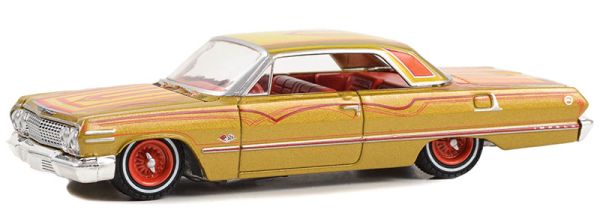 GREEN63050-C - CHEVROLET Impala SS 1963 Gold from the CALIFORNIA LOWRIDERS serie in blister pack - 1