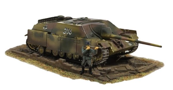 REV63359 - Model Set - Jagdpanzer IV Tank (L/70) with paint to assemble - 1