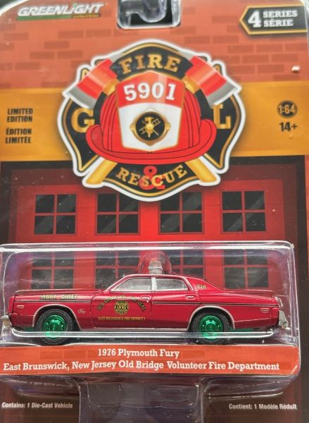 GREEN67050-BVERT - PLYMOUTH Fury 1976 with green rims Fire brigade of New Jersey from the FIRE & RESCUE series in blister pack - 1