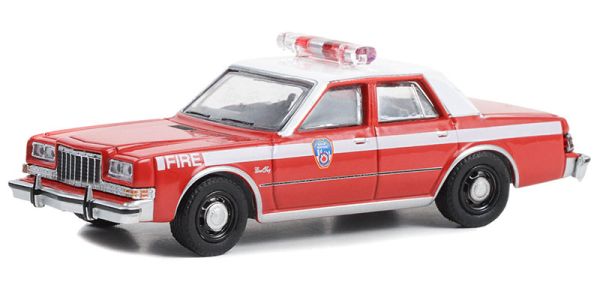 GREEN67050-C - PLYMOUTH Gran Fury 1985 New York fire brigade from the FIRE & RESCUE series in blister packs - 1