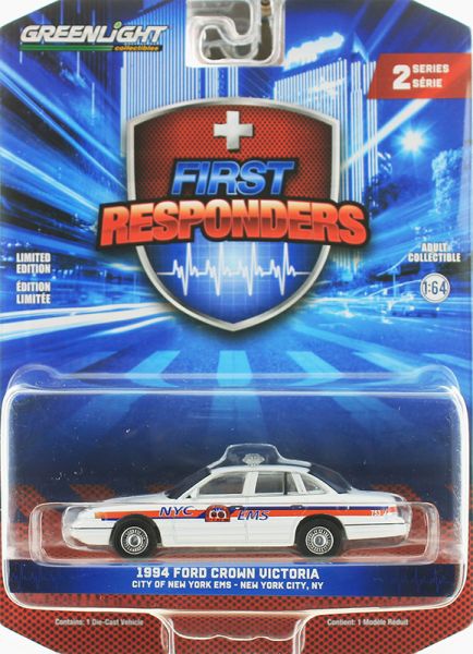 GREEN67060-C - FORD Crown Victoria 1994 NYC EMS from the FIRST RESPONDERS series in blister packs - 1