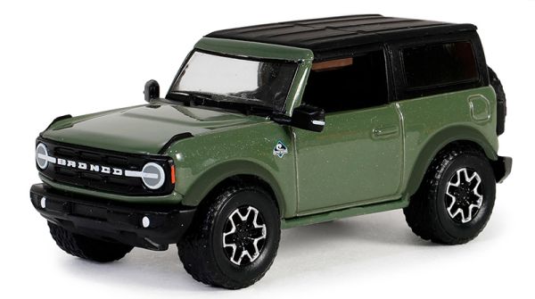 GREEN68050-E - FORD bronco outer Banks 2023 green from the series SHOWROOM FLOOR blister carded - 1