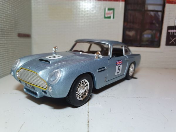 MMX73789BLEU - ASTON MARTIN DB5 #5 Blue - 1