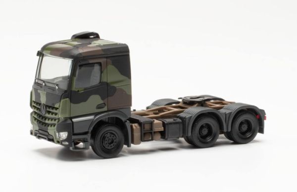 HER747028 - MERCEDES-BENZ Arocs 6x4 Camouflage - 1