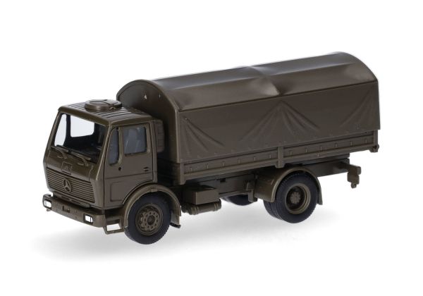 HER747073 - MERCEDES BENZ NG 4x2 military vehicle - 1