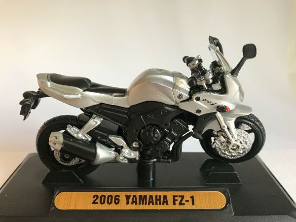 MMX76205GRIS - YAMAHA FZ-1 2006 Grey - 1