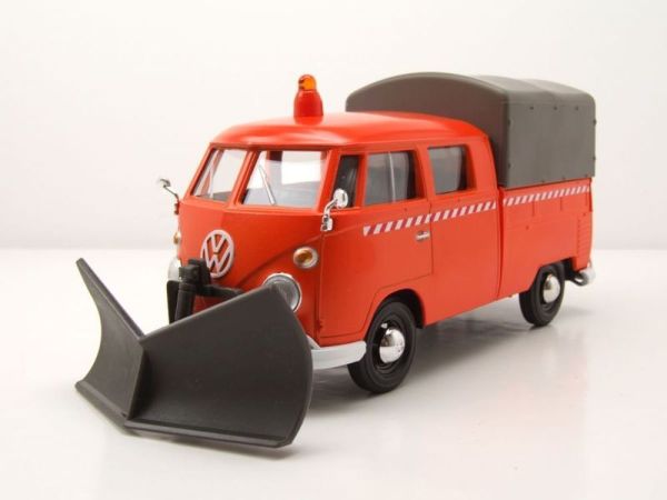 MMX79593 - VOLKSWAGEN Type 1 with orange snowplough - 1