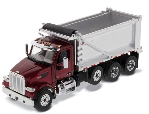 DCM71077 - PETERBILT 567 SF OX 8x4 Tipper - 1