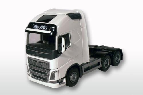 EMEK81342 - VOLVO FH16 GL 6x4 White - 1