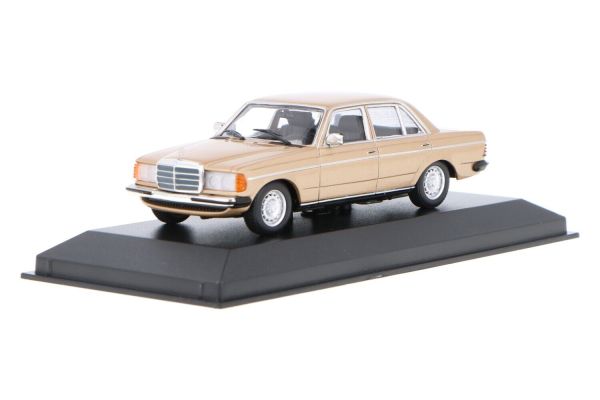 MXC940032205 - MERCEDES-BENZ 230E (W123) 1982 Gold metallic - 1