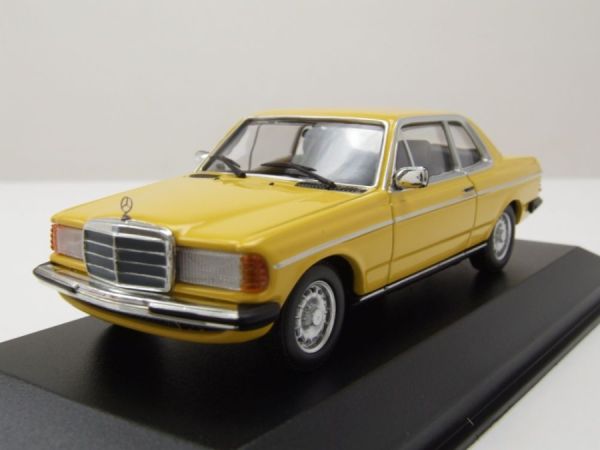 MXC940032222 - MERCEDES-BENZ 230CE W123 1976 Yellow - 1