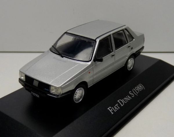 MAGARG54 - FIAT duna 1988 grey with booklet - 1