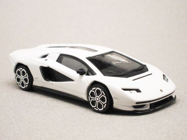 BUR30459WH - LAMBORGHINI Countach LP 800-4 2021 White - 1