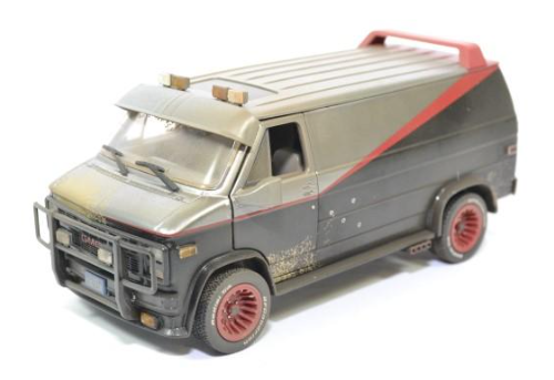 GREEN84112 - GMC Vandura 1983 The A-Team (1983-1987) weathered version with bullet holes - 1