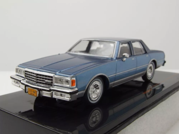 IXOCLC558N.22 - CHEVROLET Caprice 1981 metallic blue - 1