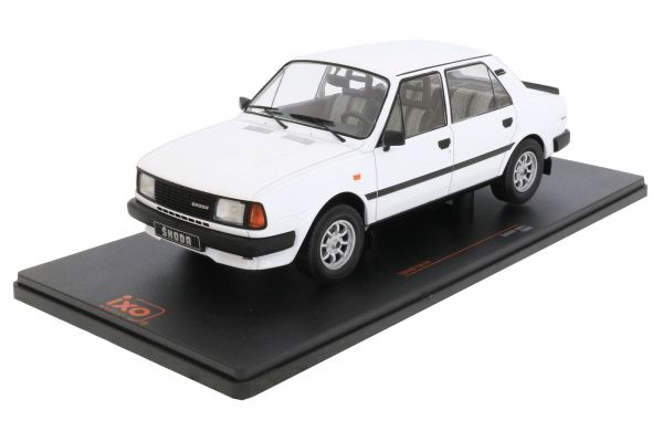 IXO18CMC158.22 - SKODA 130 L 1988 White - 1