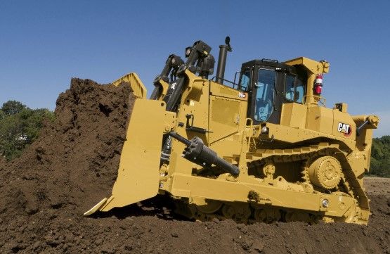 CCMD9SU - CATERPILLAR D9 Bulldozer with SU blade and 1 tooth ripper - 1